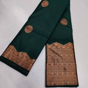 Green silk blend banarasi saree with unstitched blouse piece 2