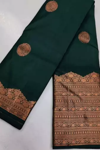 Green silk blend banarasi saree with unstitched blouse piece