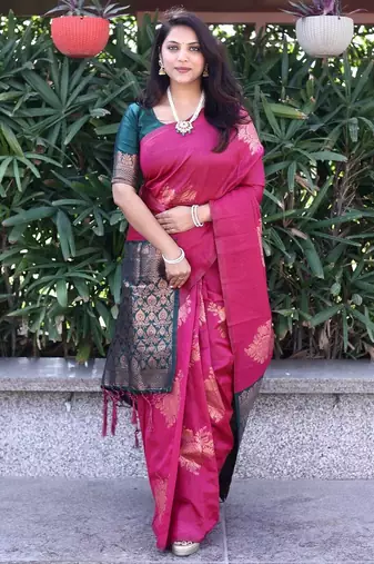 Pink green soft silk blend banarasi jacuard work designer party wear saree with unstitched blouse piece