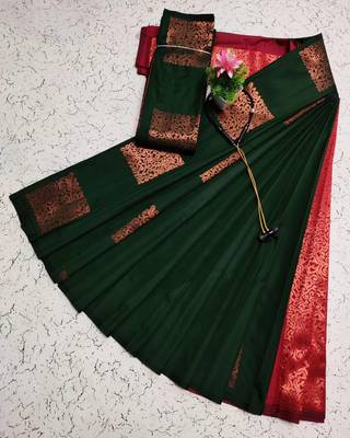 Green silk blend banarasi saree with unstitched blouse piece 2