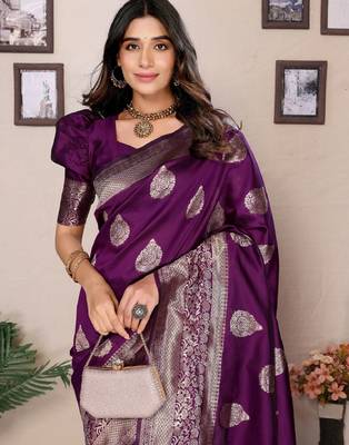 Wine silk blend banarasi saree with unstitched blouse piece 2