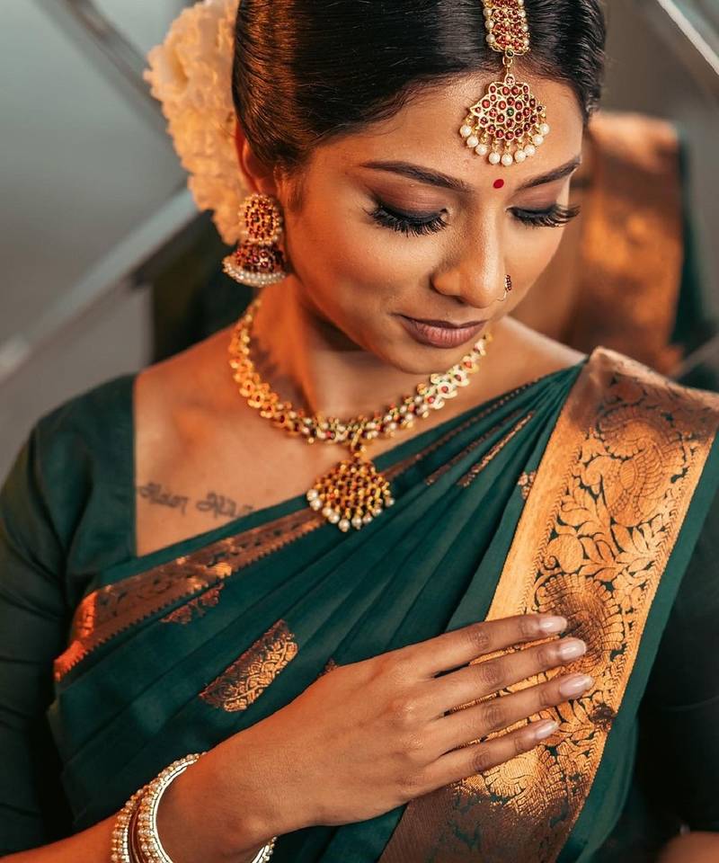 Green soft silk blend banarasi jacuard work designer party wear saree with unstitched blouse piece