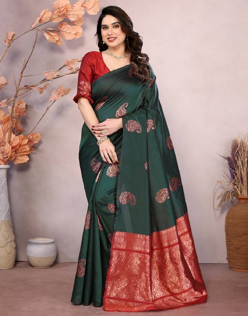 Green red soft silk blend banarasi jacuard work designer party wear saree with unstitched blouse piece
