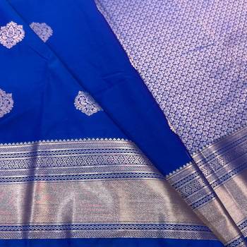 Royal blue silk blend banarasi saree with unstitched blouse piece 3