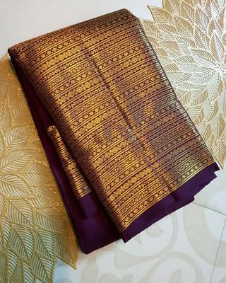 Purple silk blend banarasi saree with unstitched blouse piece 3