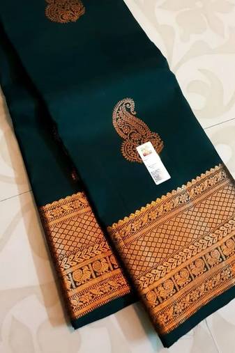 Green soft silk blend banarasi jacuard work designer party wear saree with unstitched blouse piece