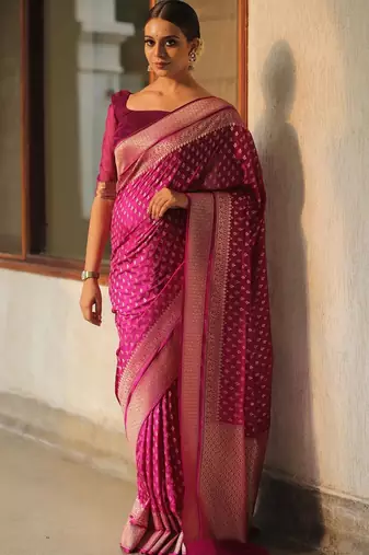 Pink silk blend banarasi saree with unstitched blouse piece