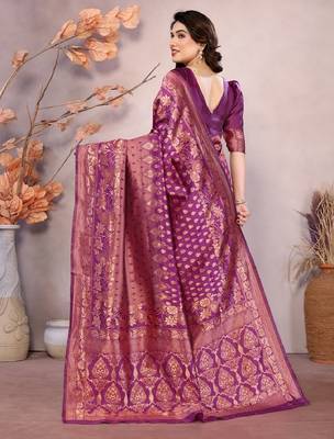 Wine copper silk blend banarasi saree with unstitched blouse piece 3