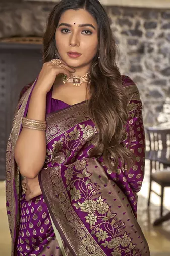 Wine copper silk blend banarasi saree with unstitched blouse piece