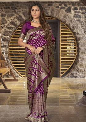 Wine copper silk blend banarasi saree with unstitched blouse piece 5