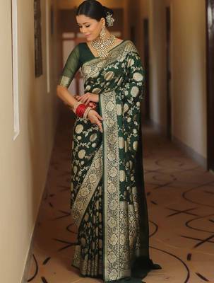 Green silk blend banarasi saree with unstitched blouse piece 5