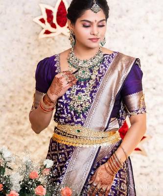 Purple silk blend banarasi saree with unstitched blouse piece 4