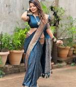 Mor[pich soft silk blend banarasi jacuard work designer party wear saree with unstitched blouse piece