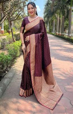 Maroon silk blend banarasi saree with unstitched blouse piece 1