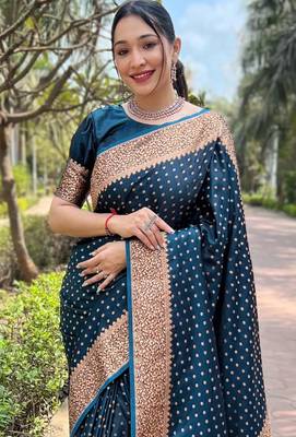 Morpich silk blend banarasi saree with unstitched blouse piece 3