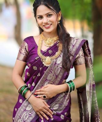 Purple silk blend banarasi saree with unstitched blouse piece 2