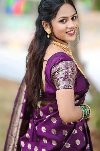 Purple silk blend banarasi saree with unstitched blouse piece