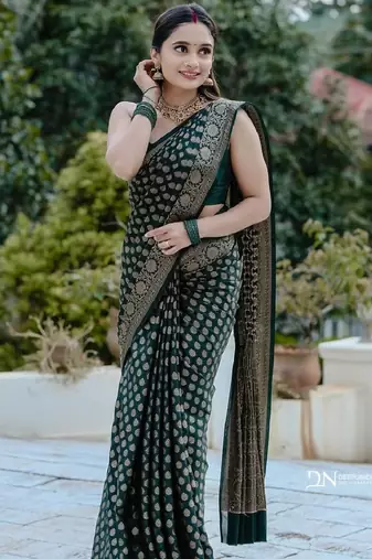 Green soft silk blend banarasi jacuard work designer party wear saree with unstitched blouse piece