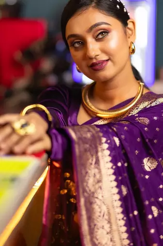 Purple silk blend banarasi saree with unstitched blouse piece