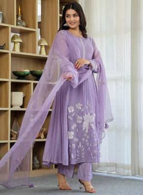 Women's chanderi silk sequin embroidered purple kurta pant set with chanderi dupatta 2