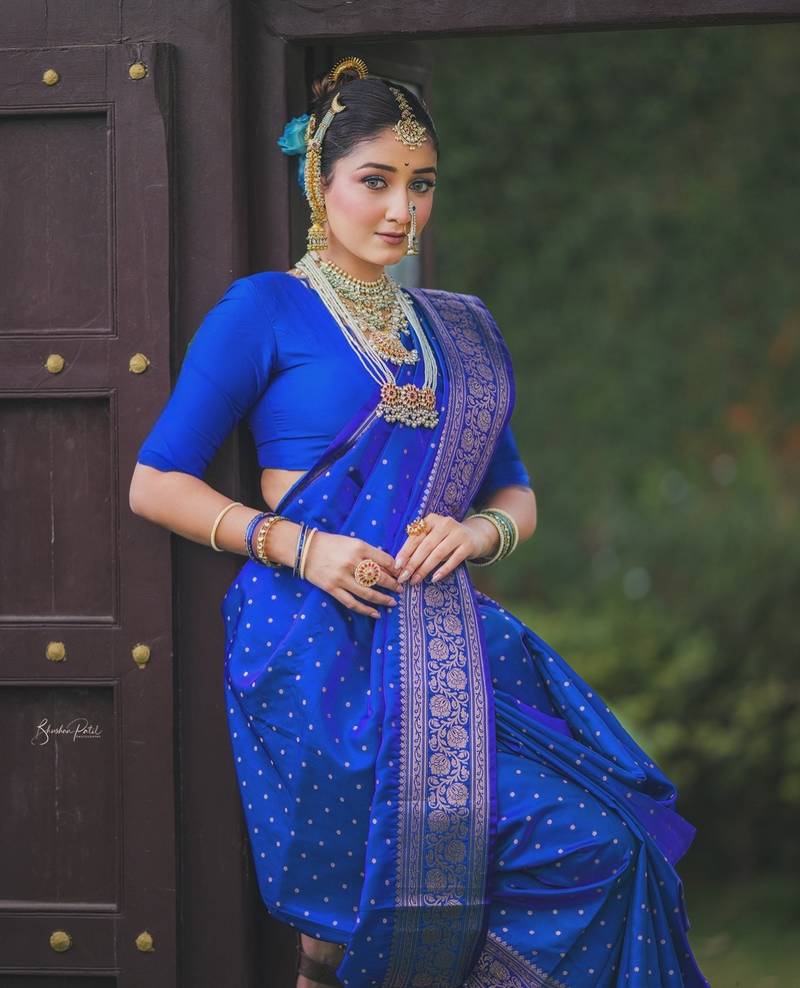 Royal blue soft silk blend banarasi jacuard work designer party wear saree with unstitched blouse piece