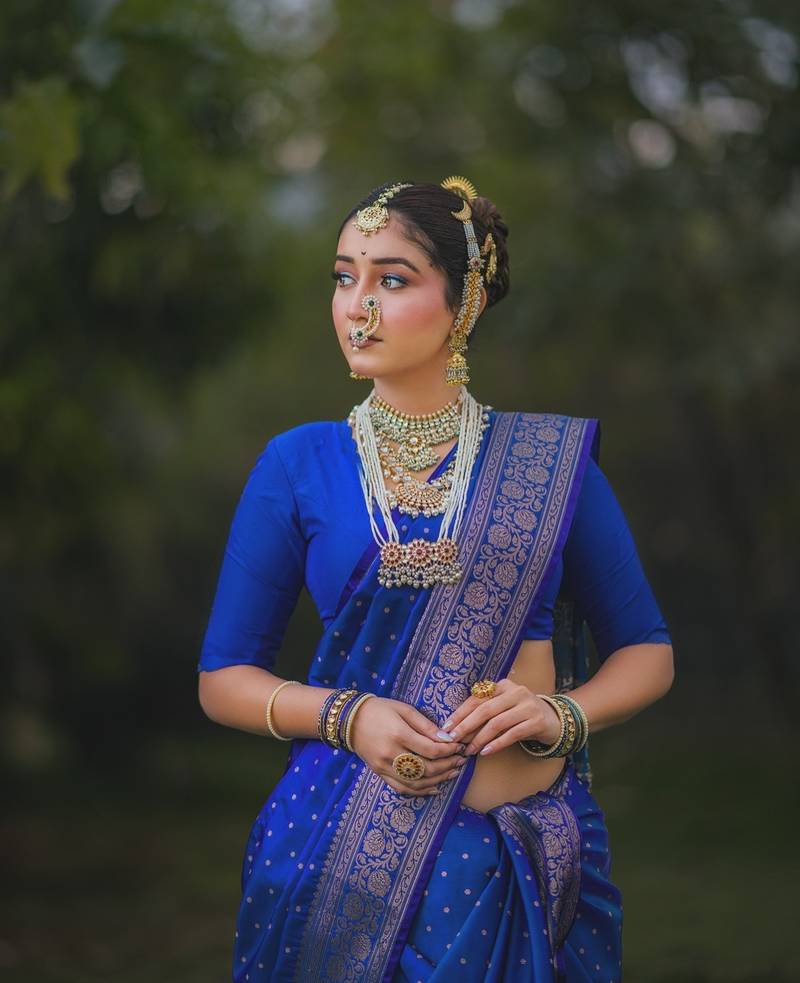 Royal blue silk blend banarasi saree with unstitched blouse piece