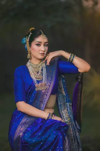 Royal blue silk blend banarasi saree with unstitched blouse piece