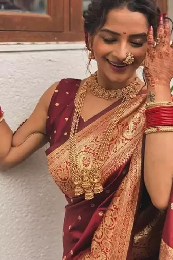 Maroon silk blend banarasi saree with unstitched blouse piece