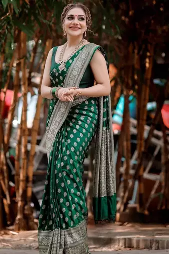 Green soft silk blend banarasi jacuard work designer party wear saree with unstitched blouse piece