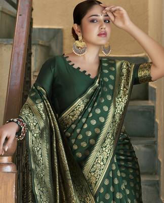 Green silk blend banarasi saree with unstitched blouse piece 4