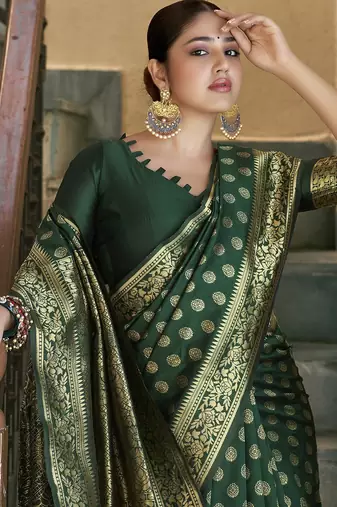 Green silk blend banarasi saree with unstitched blouse piece