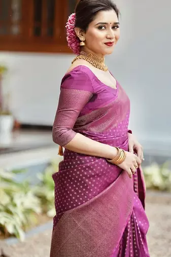 Purple silk blend banarasi saree with unstitched blouse piece