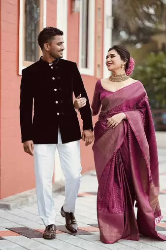 Purple silk blend banarasi saree with unstitched blouse piece