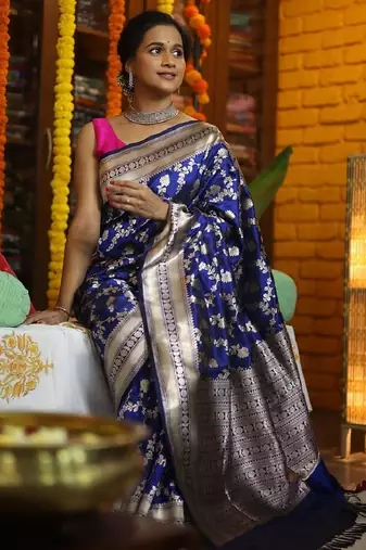 Blue silk blend banarasi saree with unstitched blouse piece