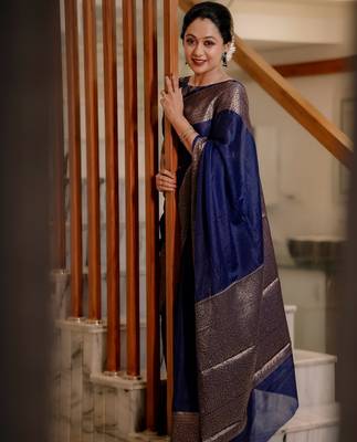 Blue silk blend banarasi saree with unstitched blouse piece 2