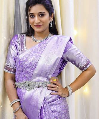 Lavender silk blend banarasi saree with unstitched blouse piece 1