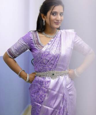 Lavender silk blend banarasi saree with unstitched blouse piece 4