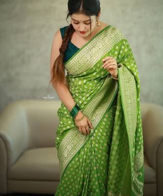 Parrot green silk blend banarasi saree with unstitched blouse piece 3