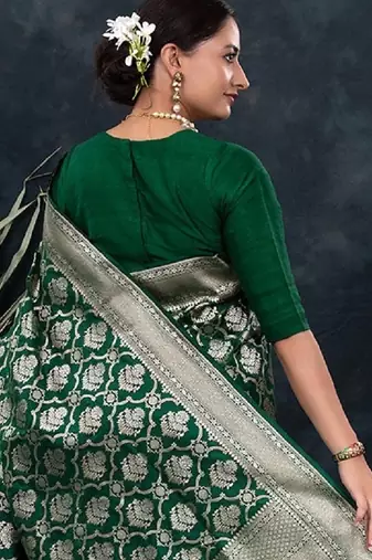 Green silk blend banarasi saree with unstitched blouse piece