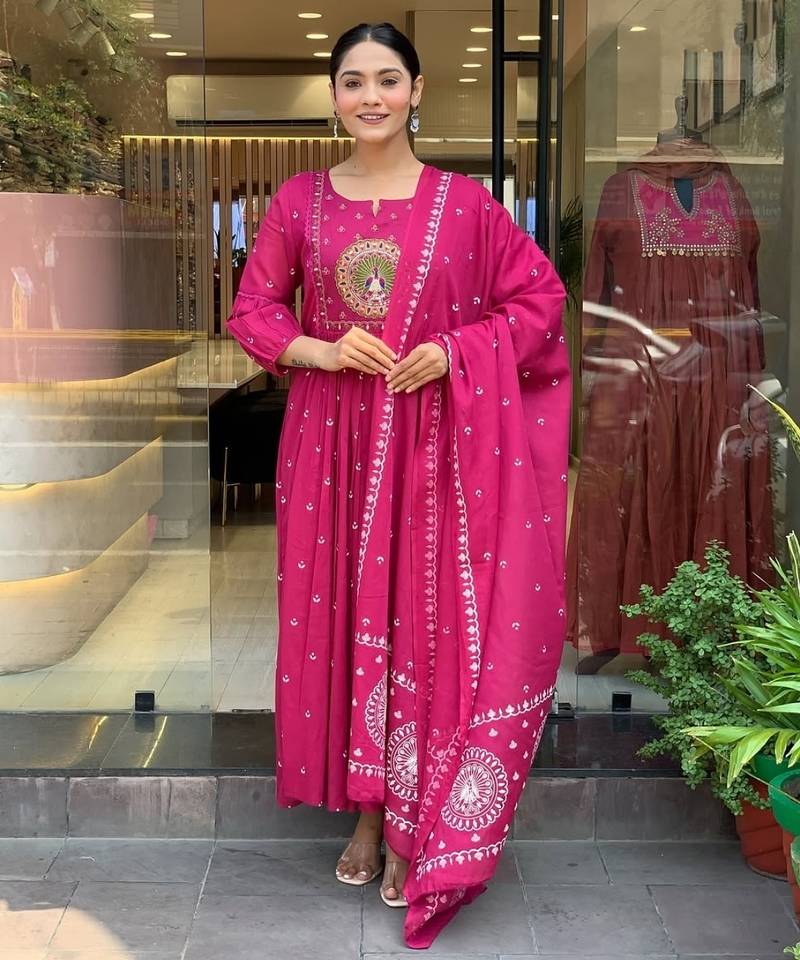 Women's cotton khadi sequin embroidered pink kurta pant set with cotton dupatta