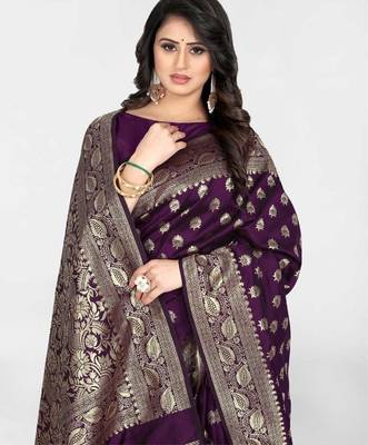 Wine silk blend banarasi saree with unstitched blouse piece 2