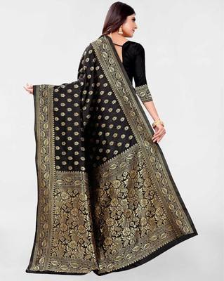 Black silk blend banarasi saree with unstitched blouse piece 3