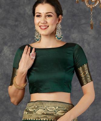 Green silk blend banarasi saree with unstitched blouse piece 5