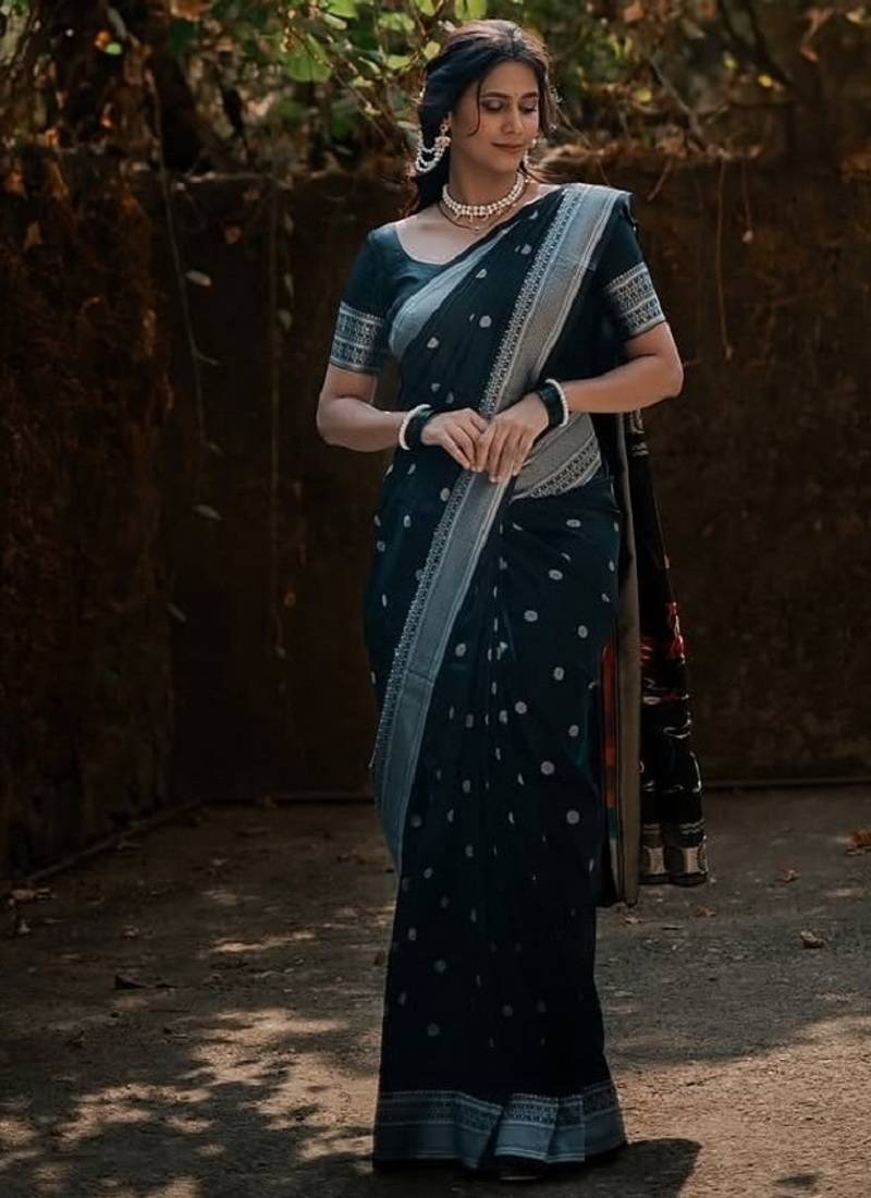 Black soft silk blend banarasi jacuard work designer party wear saree with unstitched blouse piece