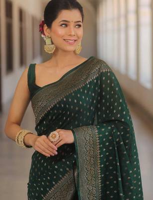 Green silk blend banarasi saree with unstitched blouse piece 2