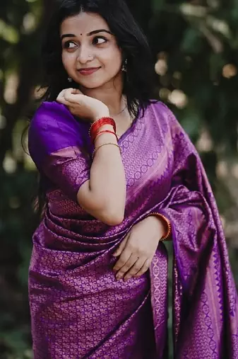 Purple silk blend banarasi saree with unstitched blouse piece