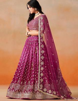pink bridal style lehenga choli set  4