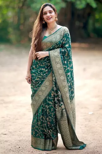 Green silk blend banarasi saree with unstitched blouse piece