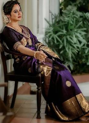 Purple silk blend banarasi saree with unstitched blouse piece 5