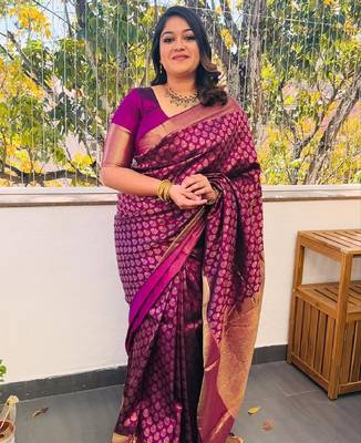 Wine silk blend banarasi saree with unstitched blouse piece 1